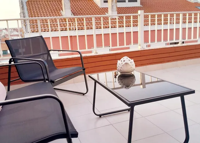 Mi Casa Su Casa